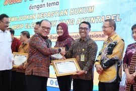 Kantor Pertanahan Kabupaten Bantul terima penghargaan sebagai Satker Unit Kearsipan Terbaik Daerah