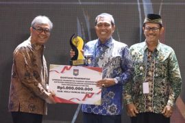 HSS terbaik tiga penurunan kemiskinan dan stunting se-Kalimantan