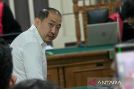 Pengadilan menghukum Dirut Sritex Iwan Kurniawan Lukminto 12 tahun penjara