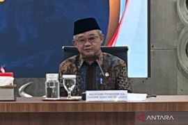 Indonesia disburses US$150 mln for school upgrades, digital push