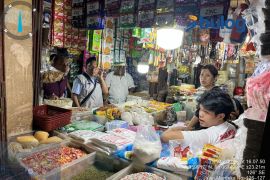 Bulog Siantar-Dinas Perdagangan cek ketersediaan dan harga MinyaKita