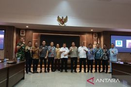 Gubernur bersama Bupati se-Babel susun RTRW dan wilayah tambang