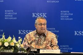 Gubernur BI pastikan stok valas aman saat permintaan naik di April-Mei