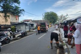 Pemkot Pangkalpinang gencarkan gotong royong bersihkan sejumlah titik kota