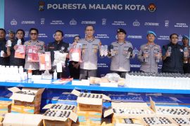 Polisi gagalkan peredaran 8,9 kg ganja dan 1,6 kg sabu di Kota Malang