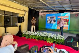 100 pelaku IKM Lombok Tengah dilatih digital pemasaran