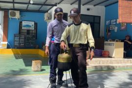 Disdamkarmat Palangka Raya edukasi pemadaman kebakaran perkantoran