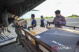 Bantuan perangkat Starlink untuk warga Pulau Miangas