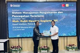 Polres Banggai-PLN Luwuk sosialisasikan pencegahan terorisme