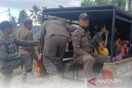 Pemkab Kubu Raya tertibkan pengemis di simpang Adi Sucipto