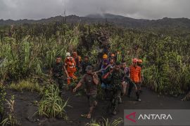 Perlunya memperkuat kompetensi pemandu pendakian di gunung