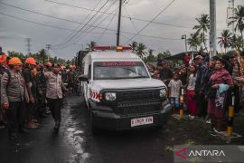 Tim SAR temukan jenazah WNA korban erupsi di dekat kawah Gunung Dukono