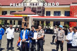 Kapolres Situbondo apresiasi PMII STAINH demo soal kasus BBM subsidi