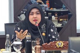 Legislator DKI sebut budaya pilah sampah harus dimulai dari pemerintah untuk contoh bagi masyarakat
