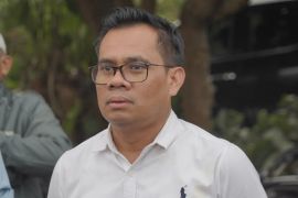Garut perbaiki jalan di pelosok melalui program Padat Karya