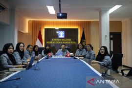 Perkuat Kompetensi Perancang, Kemenkum Riau Ikuti Pengarahan Uji Kompetensi Jabatan Fungsional