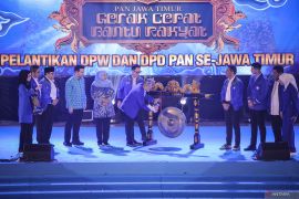 Pelantikan pengurus DPW dan DPD PAN Jatim