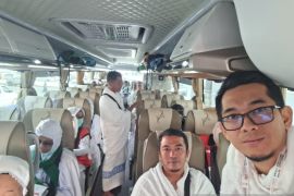 PPIH berangkatkan 444 calon haji Kloter 8 PLM dari Madinah ke Makkah