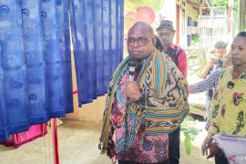Wali Kota Sorong: Program sekolah gratis terus berlanjut