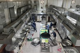 Dapur katering dengan cita rasa Nusantara untuk kebutuhan konsumsi  jamaah calon haji Indonesia