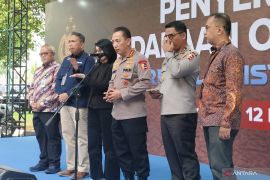 Polri menyusun standar minimal peralatan personel