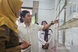 Kemenkes siapkan X-ray bagi puskesmas di Bandung genjot skrining TB