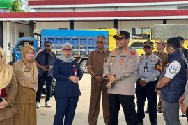 Wali Kota Lisa pimpin sidak SPBU tindaklanjuti keluhan antrian kendaraan