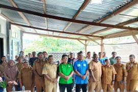 DLH PBD masifkan sosialisasi mitigasi iklim di Raja Ampat