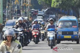Pemkot Malang berdayakan puluhan angkot jadi angkutan pelajar gratis