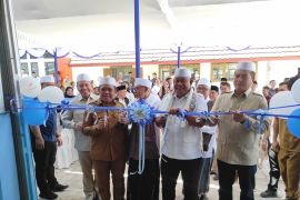 BGN memuji higienitas dapur pesantren di Lombok Barat