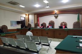 Hakim vonis penjara 3,5 tahun eks pegawai bank korupsi di Karangasem