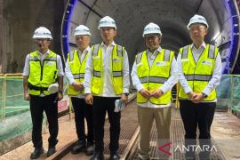 Pramono dampingi Wapres tinjau pembangunan MRT di Harmoni