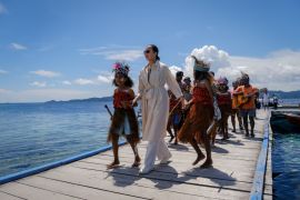 Menpar tinjau kesiapan revalidasi UNESCO di Geopark Raja Ampat