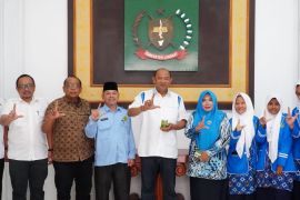 Bupati Syah Afandin dukung putri Langkat tampil di ajang inovasi dunia