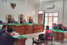 Jaksa dakwa pembobol rumah hakim Khamozaro Waruwu bakar kamar usai curi emas