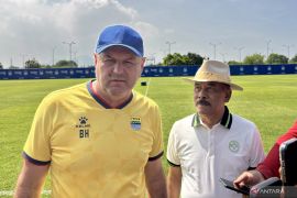 Hodak sebut Persib siap hadapi PSM meski tanpa dua pilarnya