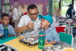 Adaro - YABN luncurkan program PASTI, perkuat gizi dan tumbuh kembang anak