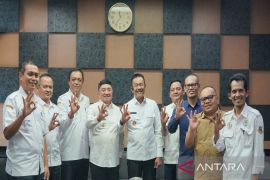 Belajar ke Garut, Madina kembangkan industri Serai Wangi