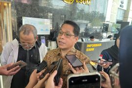 Menteri Bahlil bahas pengaruh kurs rupiah terhadap harga BBM