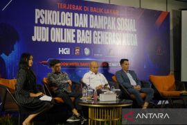 Polisi tekankan kewaspadaan masyarakat Sumbar ancaman aktivitas digital