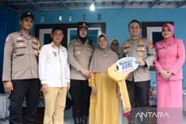 Polres Bogor tuntaskan pembangunan 13 unit rumah layak huni melalui program Rumah ASRI