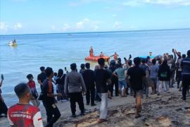 Tim SAR Natuna berhasil temukan korban tenggelam di Pantai Piwang