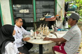 Kemenkum Kepri bidik potensi indikasi geografis karya miniatur kapal di Bintan