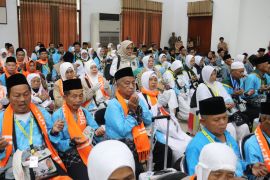 417 calon haji dari Ciamis diberangkatkan ke Makkah