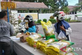 Pemkab Belitung-Bulog lakukan langkah strategis jamin stok kebutuhan pokok