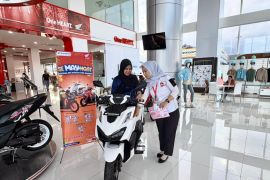 Astra Motor Kalbar tawarkan promo "SeMayNgat" untuk pembelian motor Honda