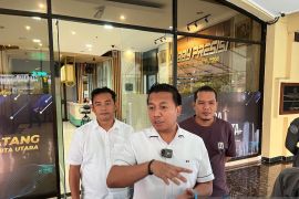 Bahan baku etomidate masuk Indonesia lewat ekspedisi dari China