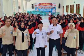 Diskominfo Magetan sosialisasikan pengendalian penggunaan gawai siswa