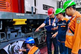 KAI Divre II Sumbar pastikan keandalan sarana perkeretaapian melalui perawatan berkala