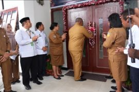 Wagub Rumaropen minta instansi terkait tingkatkan ketahanan pangan daerah